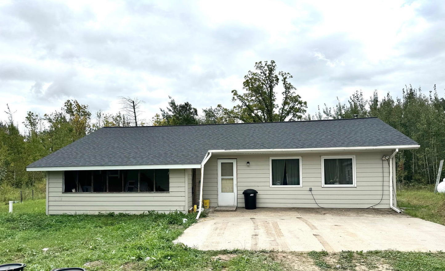 1008 Highway 11 , Badger, MN 56714