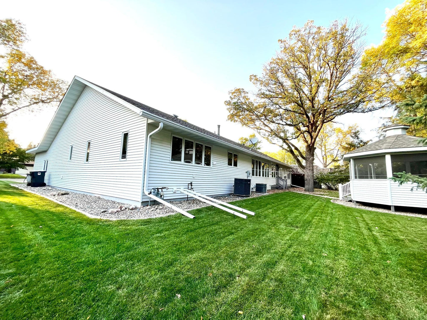 1007 Maple Street, Alexandria, MN 56308