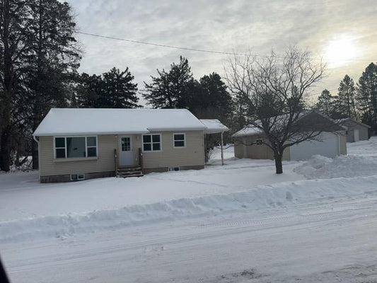 102 Pine Street, Floodwood, MN 55736