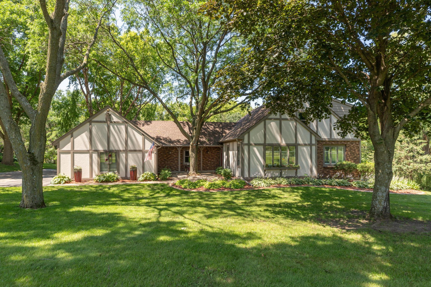 1031 Greenbriar Road, Rochester, MN 55902