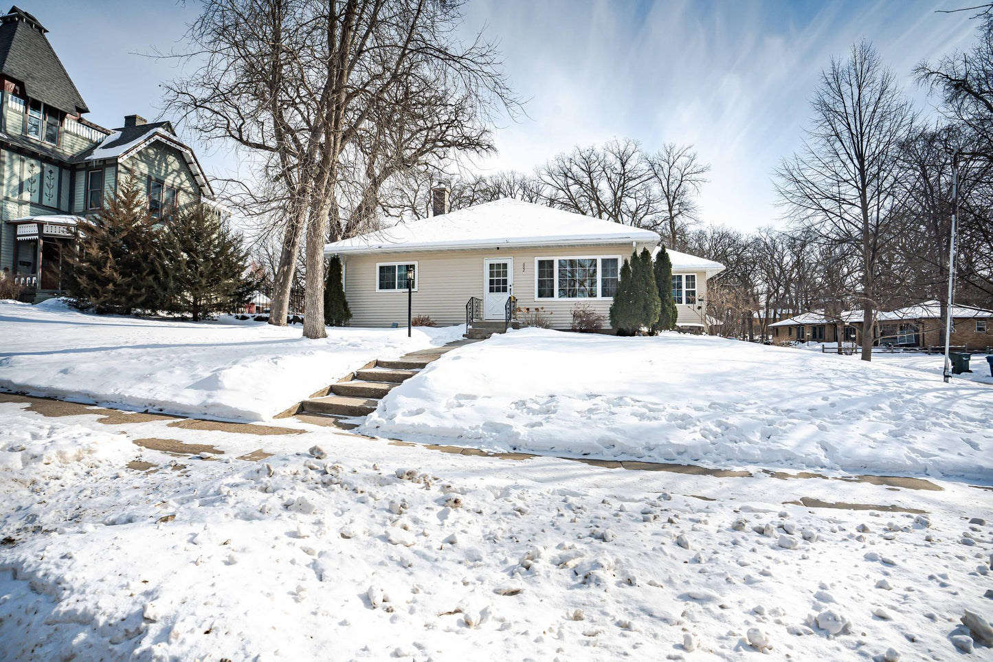 602 Burlington Avenue, Fergus Falls, MN 56537