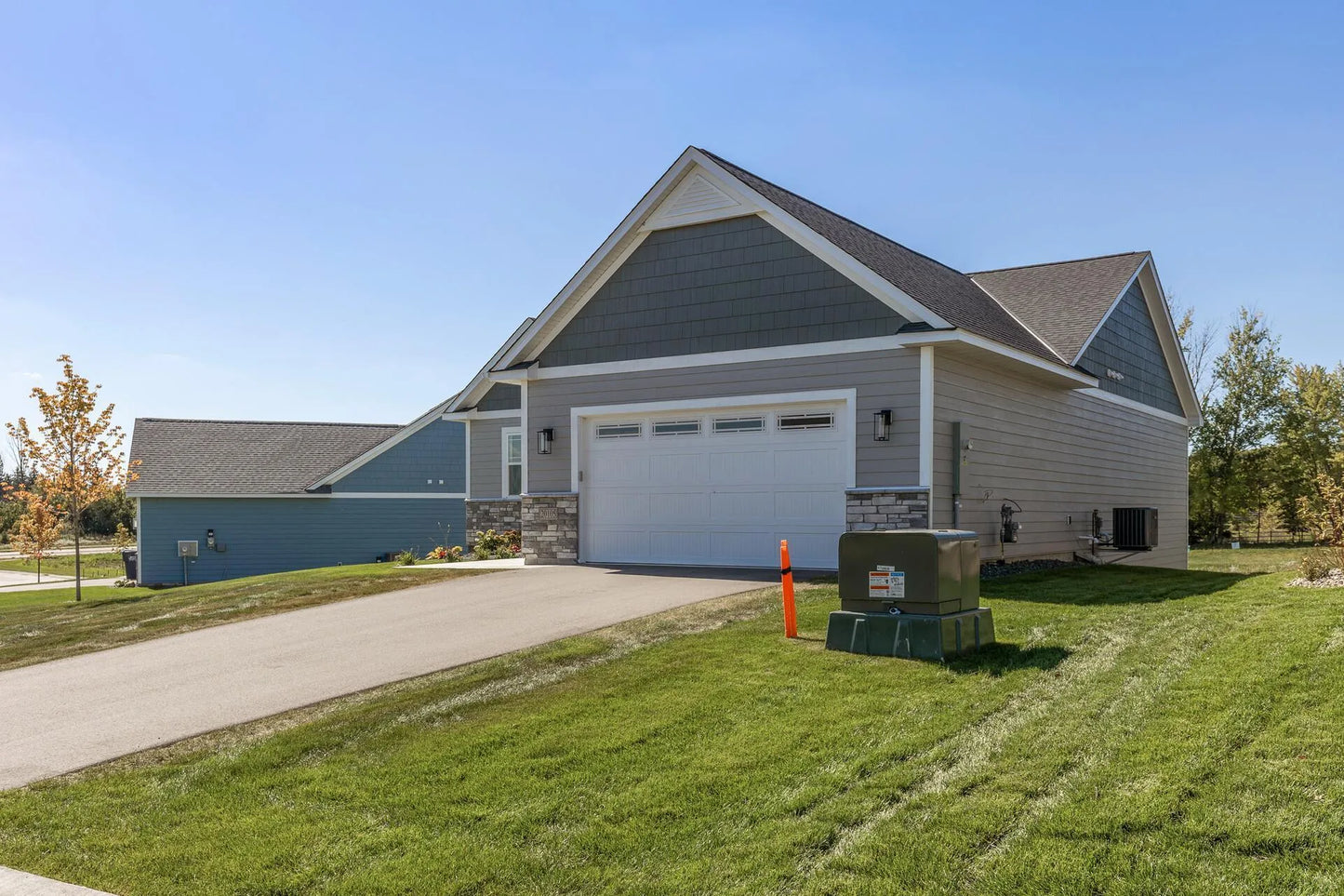 20105 Glenbrook Path, Lakeville, MN 55044