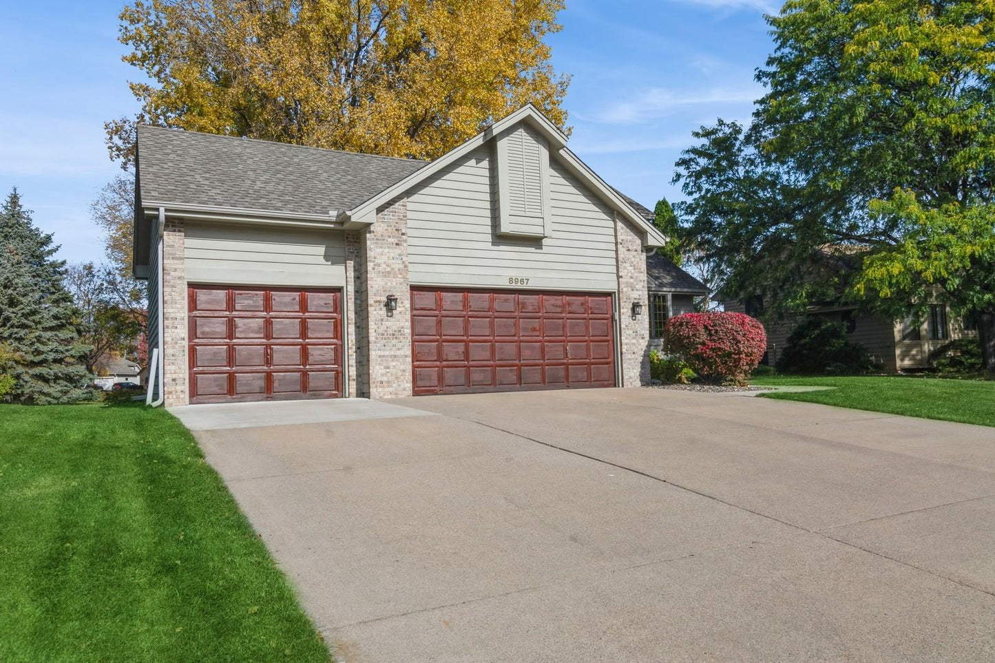 8967 Ashley Terrace, Brooklyn Park, MN 55443