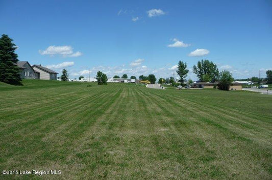 Xxxxxxx Western Avenue, Fergus Falls, MN 56537