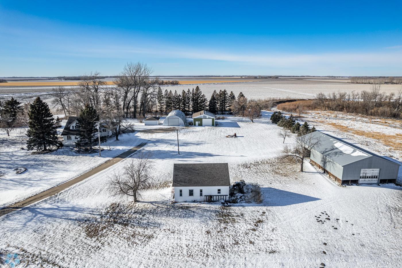 11497 110th Street, Sabin, MN 56580