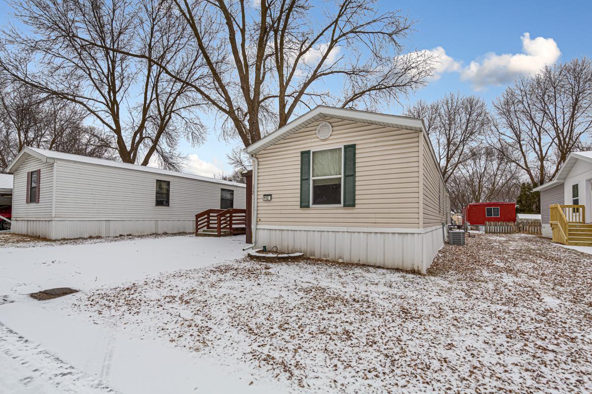 112 Laurinda Lane, Mankato, MN 56001