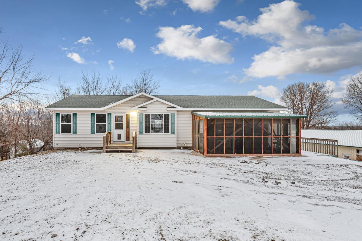 206 1/2 Frank Avenue, Elysian, MN 56028