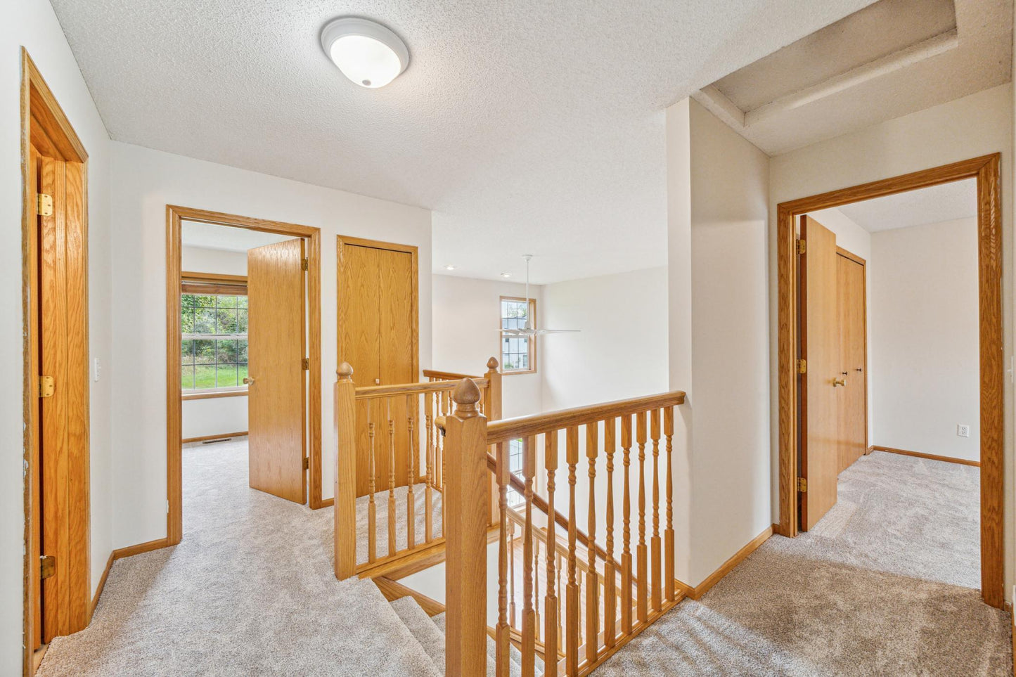 1116 Juniper Court, Shakopee, MN 55379