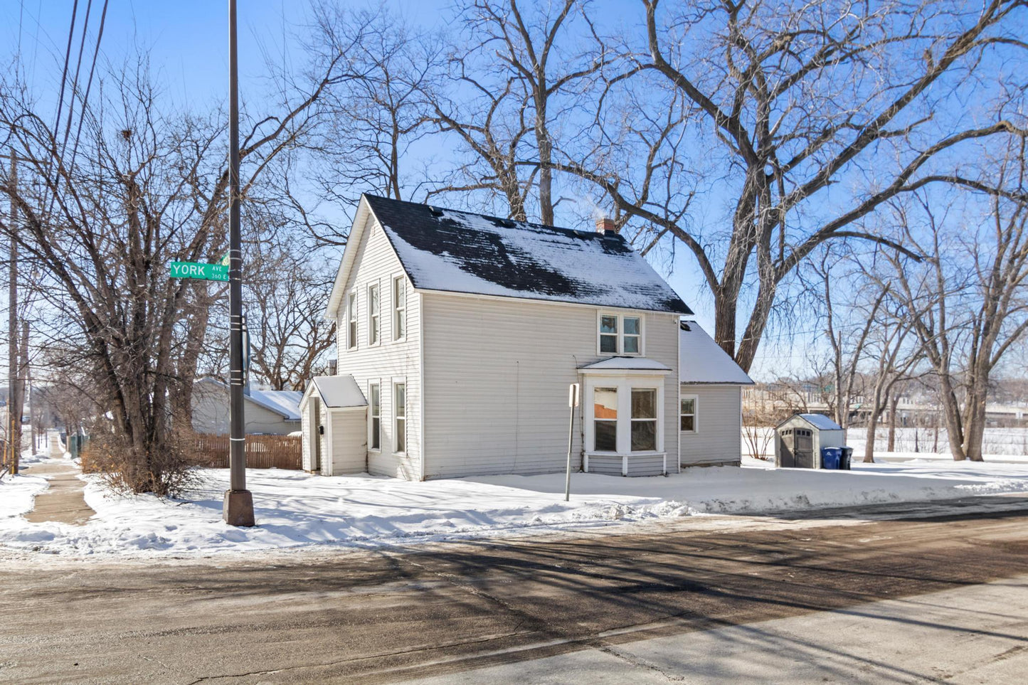 889 Westminster Street, Saint Paul, MN 55130