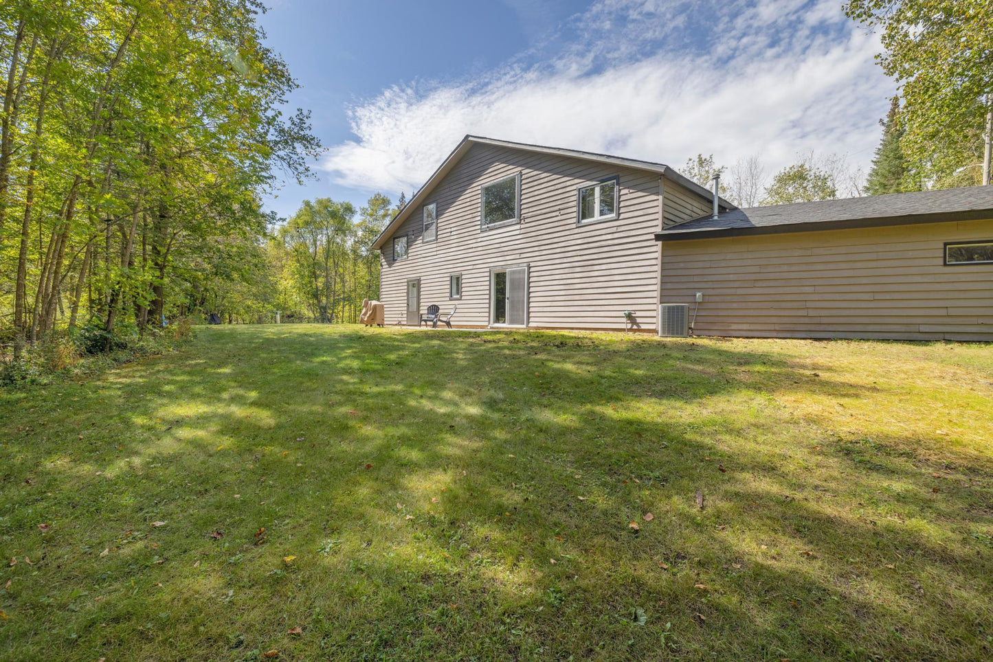 25679 Korf Road, Rochert, MN 56578