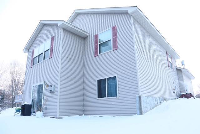 1002 Pleasant View Court, Isanti, MN 55040