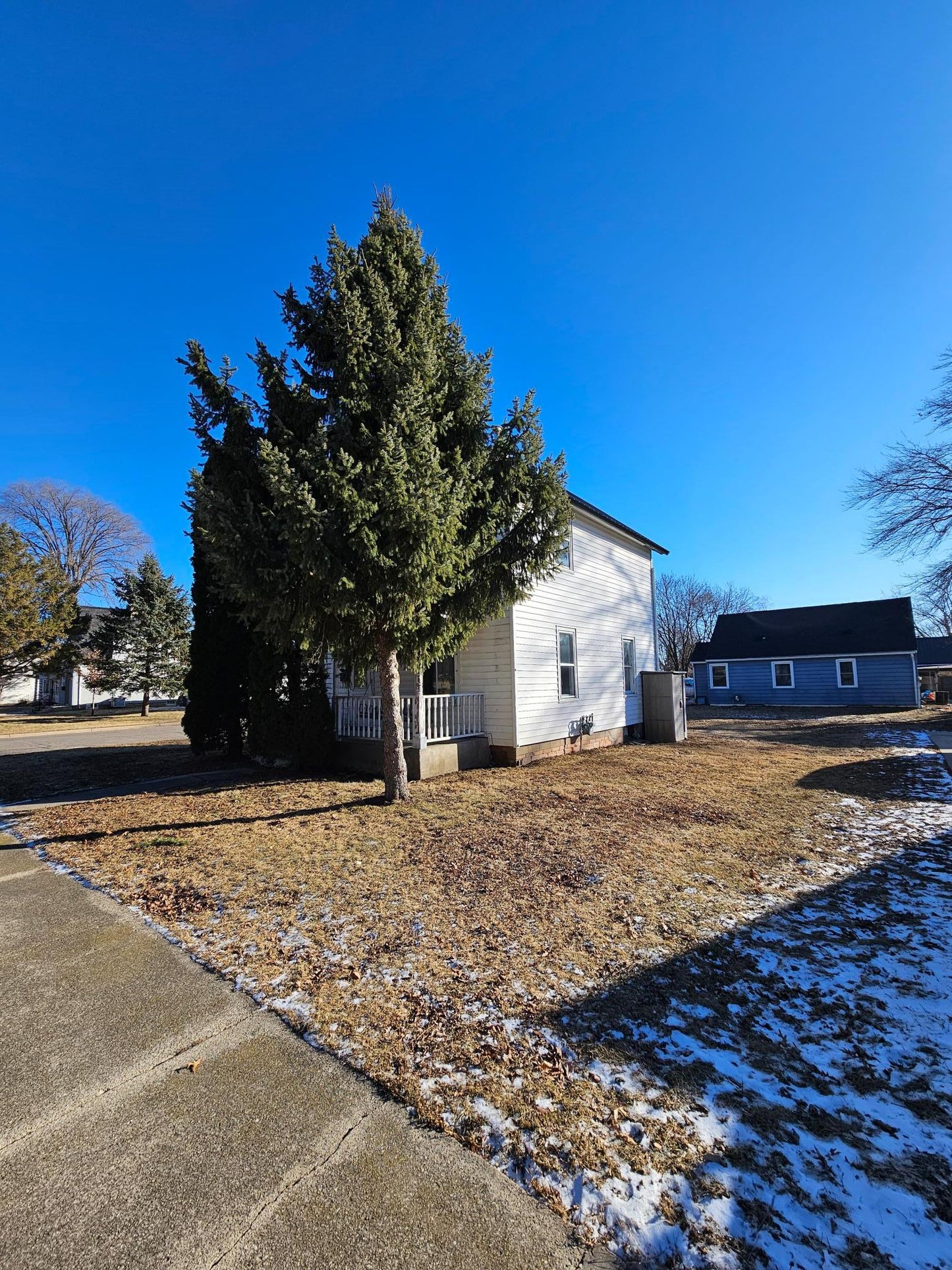 322 Jefferson Street, Caledonia, MN 55921