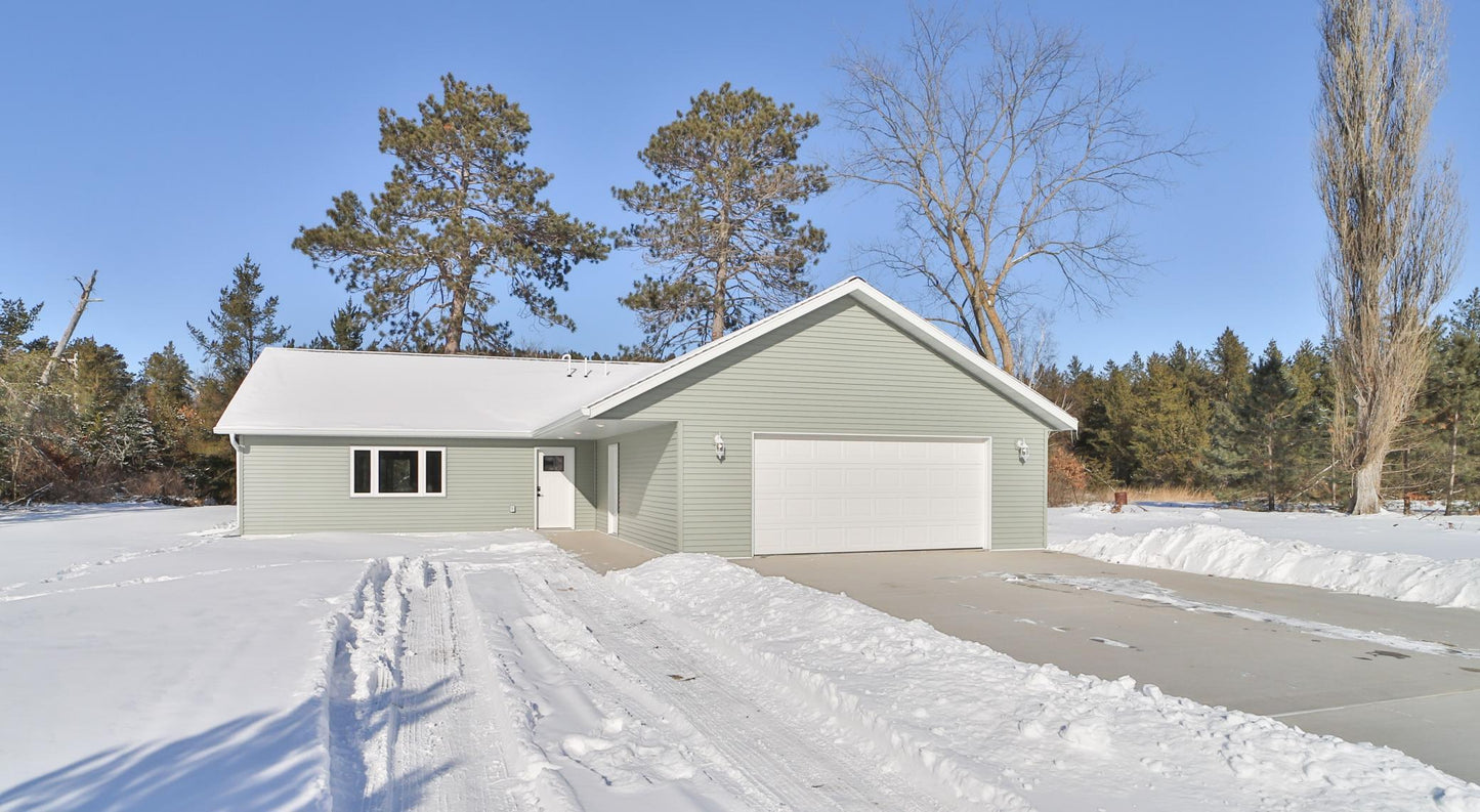 3772 Blaze Boulevard, Jenkins, MN 56472