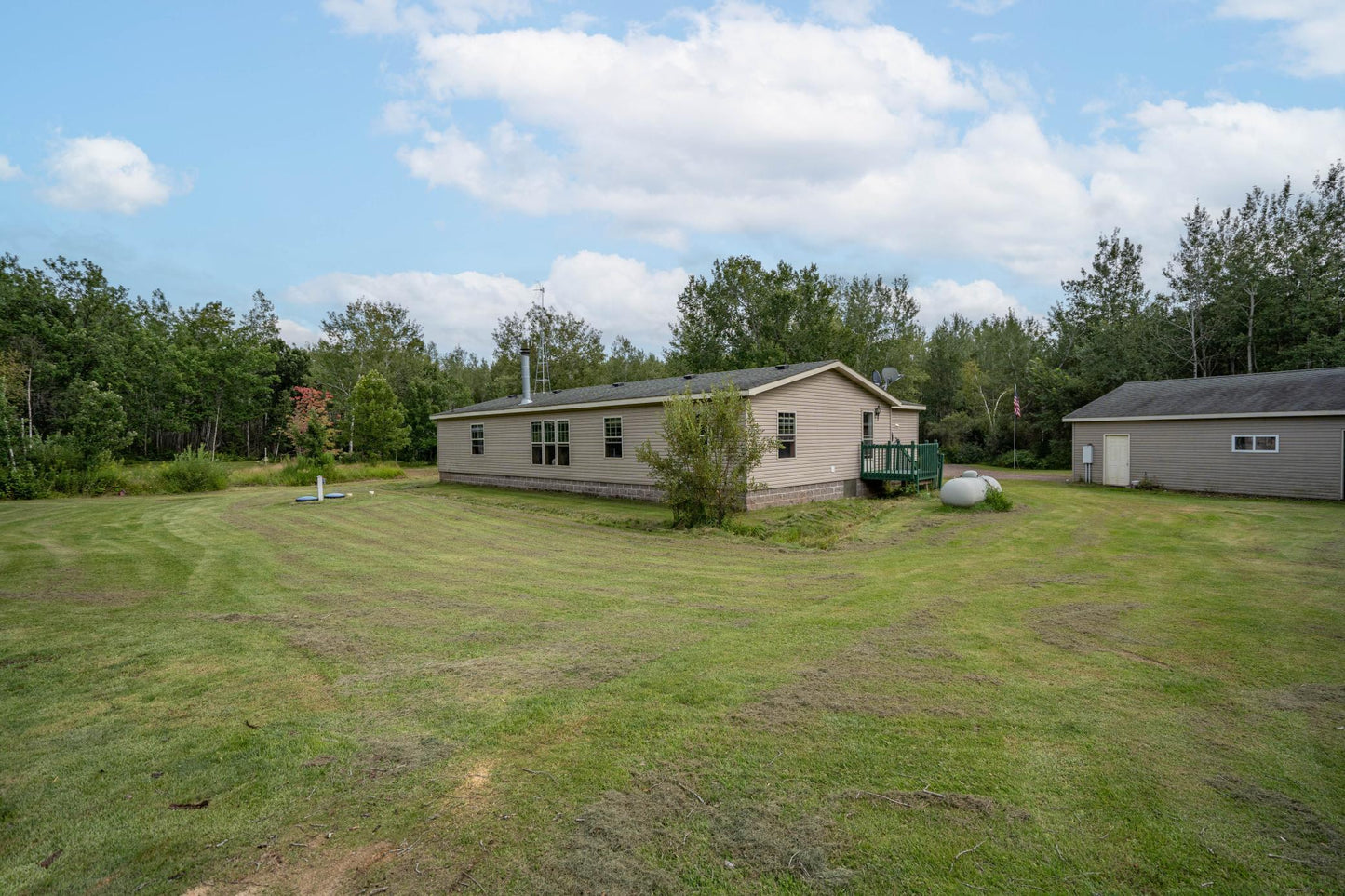 4353 County Road 6 , Barnum, MN 55707