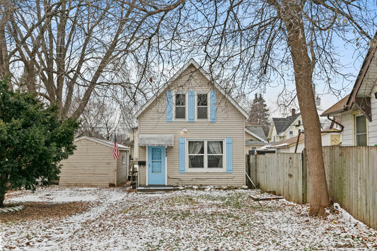 892 Lawson Avenue, Saint Paul, MN 55106