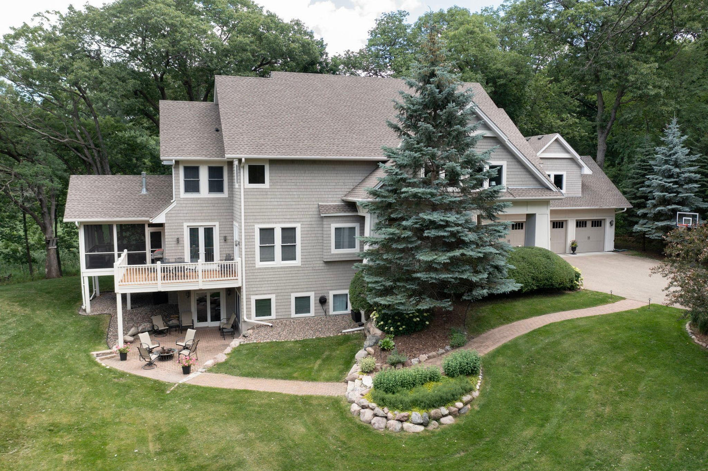 11636 Timberline Road, Minnetonka, MN 55305