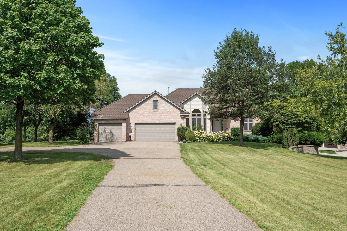 1826 Spring Lake Circle, Spring Lake Twp, MN 55352