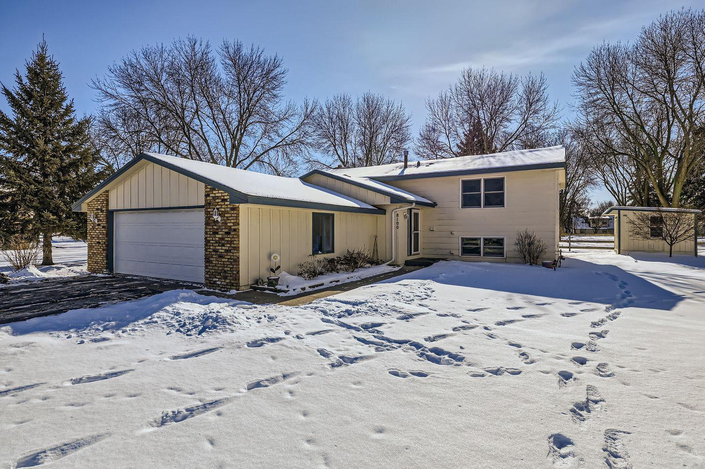 8100 Douglas Court, Brooklyn Park, MN 55445