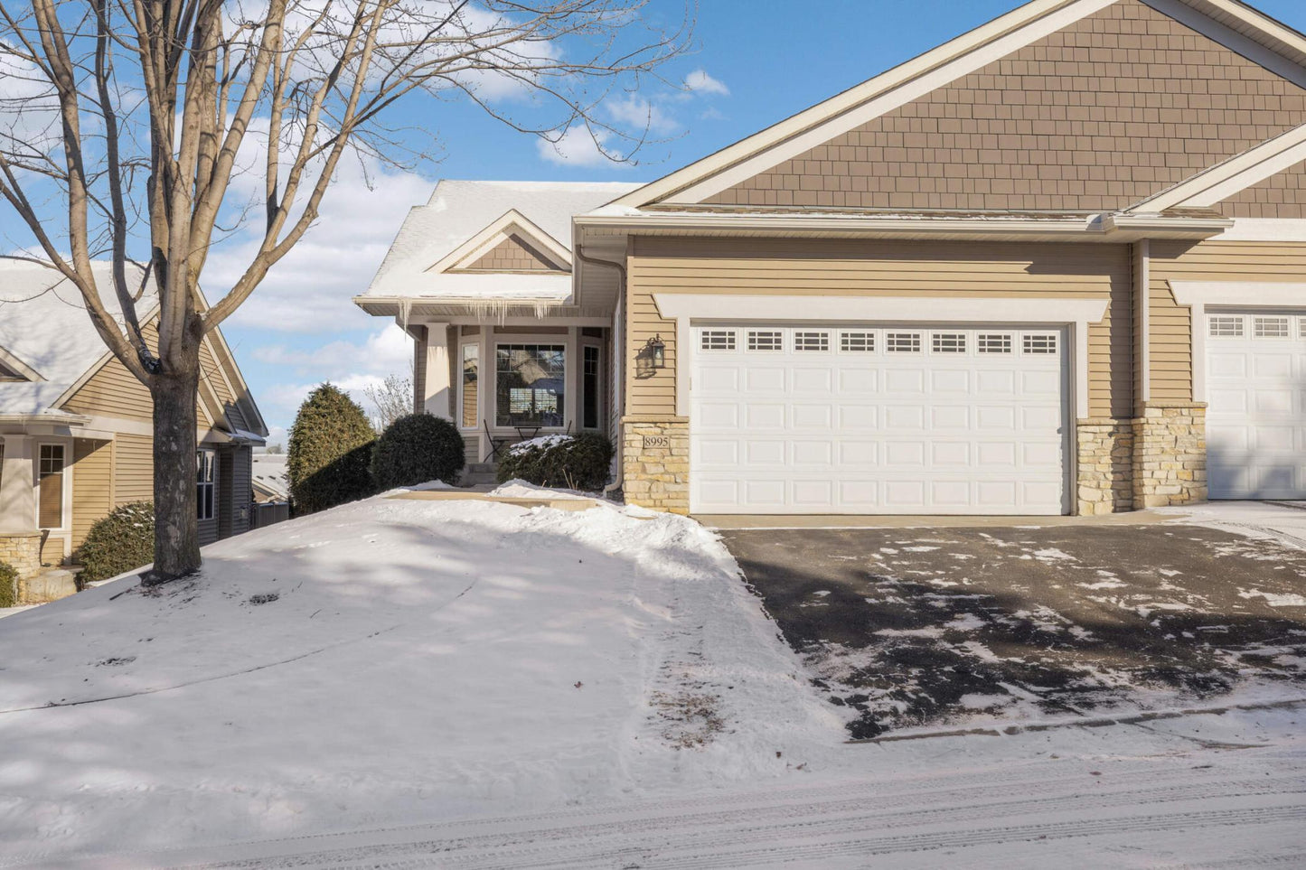 8995 Colby Court, Inver Grove Heights, MN 55076