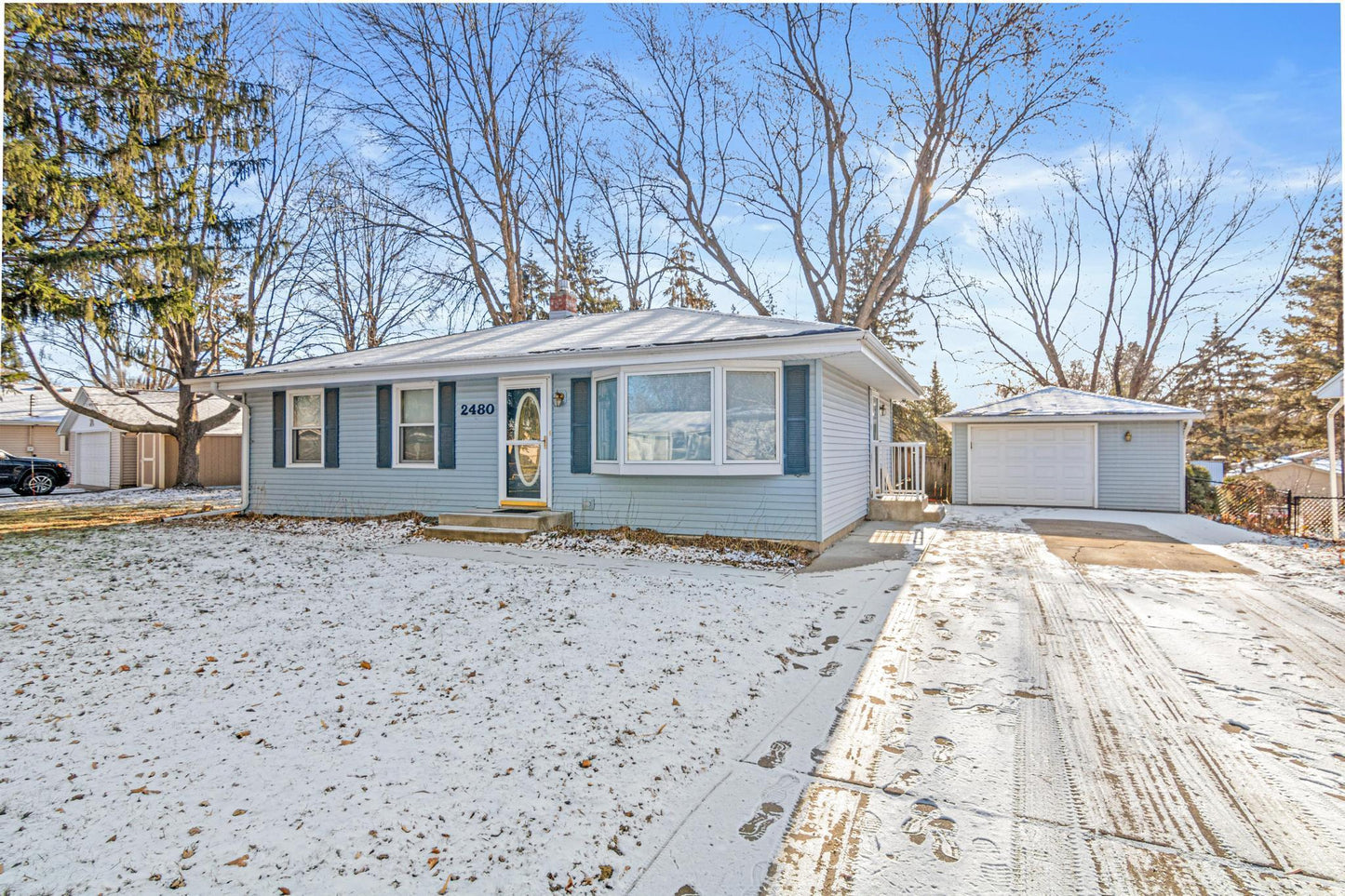 2480 Oak Street, White Bear Lake, MN 55110