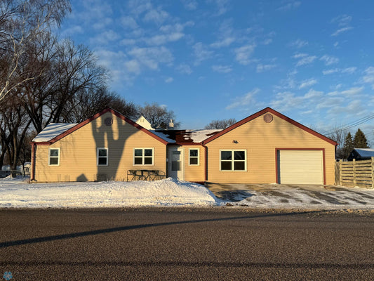 1000 13th Street, Moorhead, MN 56560