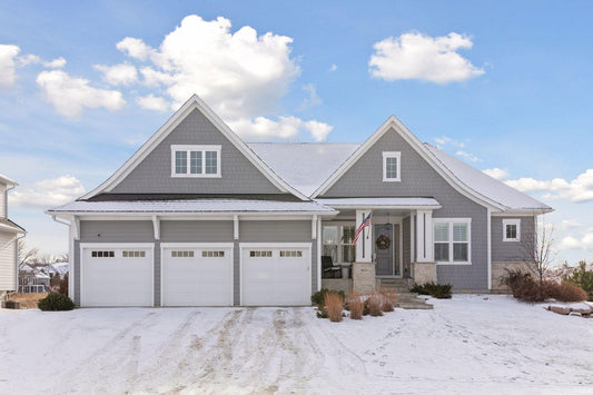 3671 Woodland Cove Parkway, Minnetrista, MN 55331