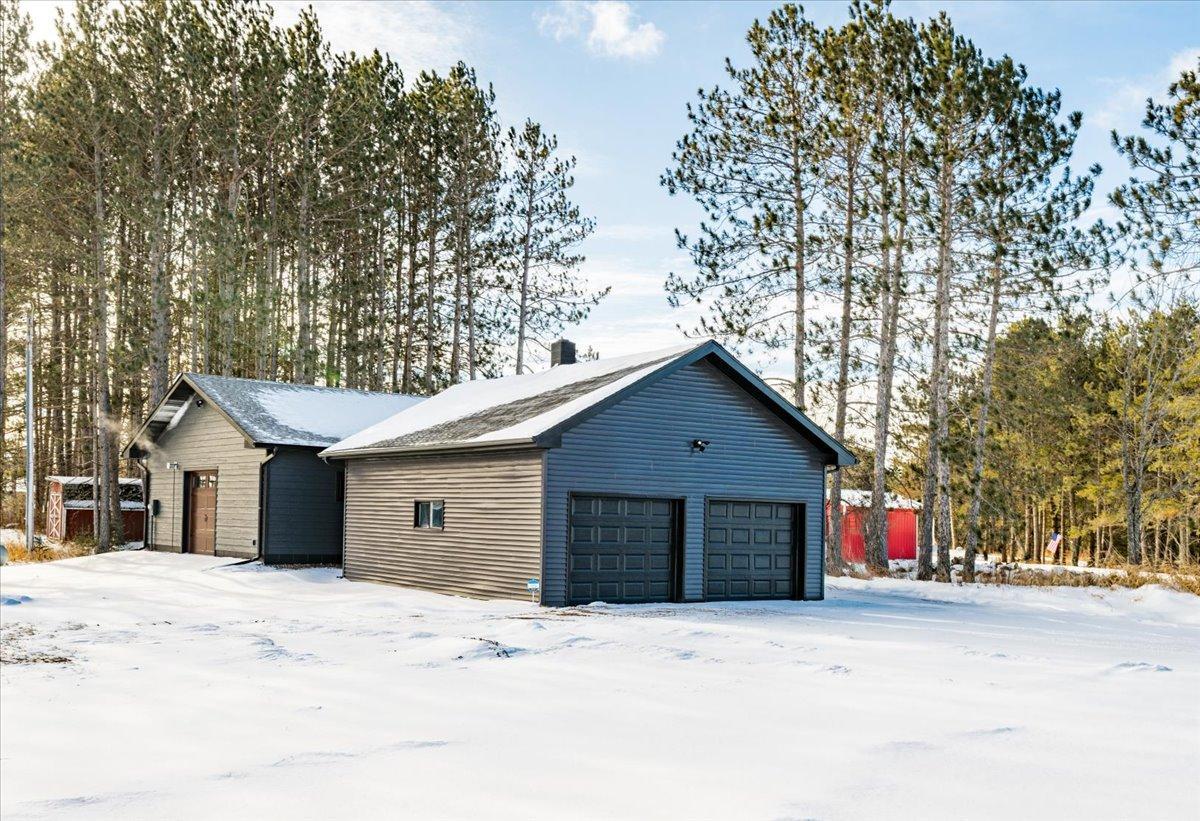 29 Himango Road, Esko, MN 55733