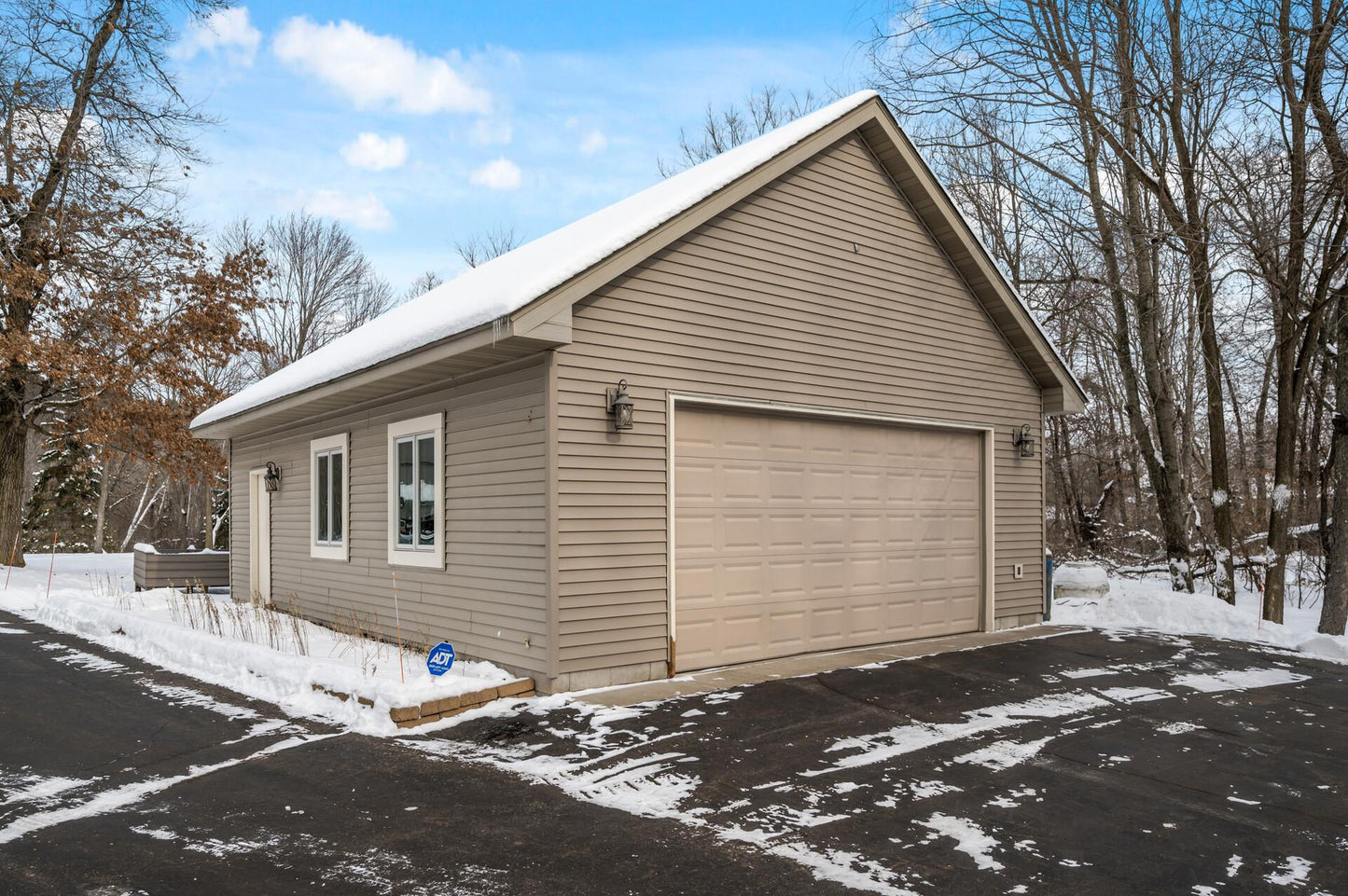 27166 Bayshore Circle, Isanti, MN 55040