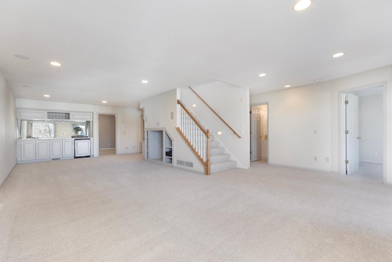 10864 Leaping Deer Lane, Eden Prairie, MN 55344