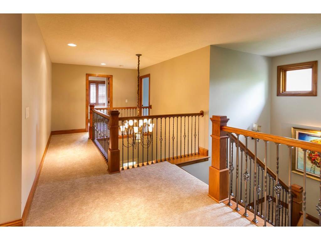 2418 Emerald Trail, Minnetonka, MN 55305