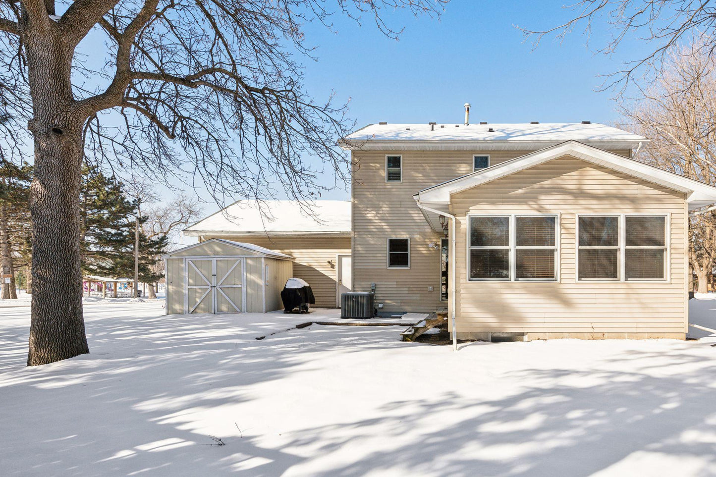 301 Burnes Drive, Hopkins, MN 55343