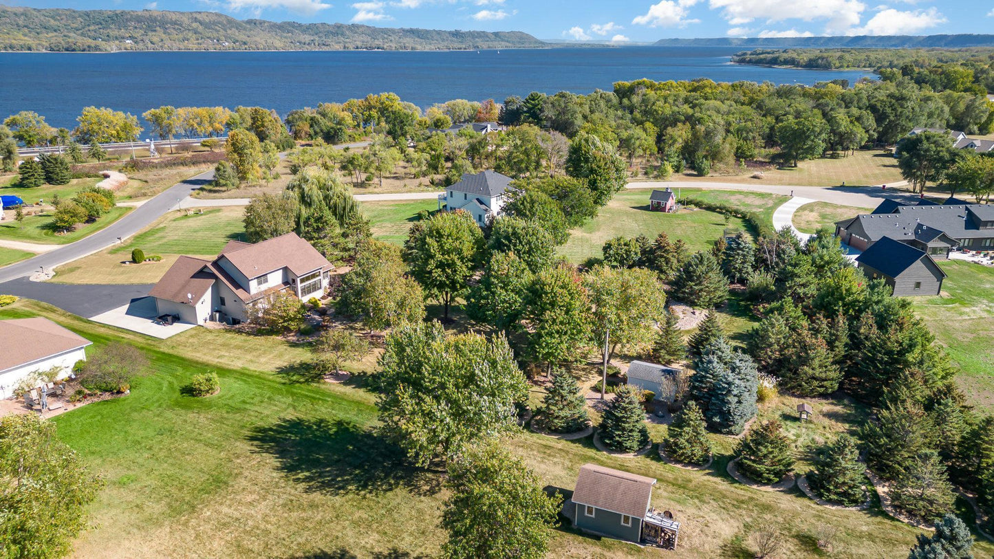 31925 Lakeview Drive, Lake City, MN 55041