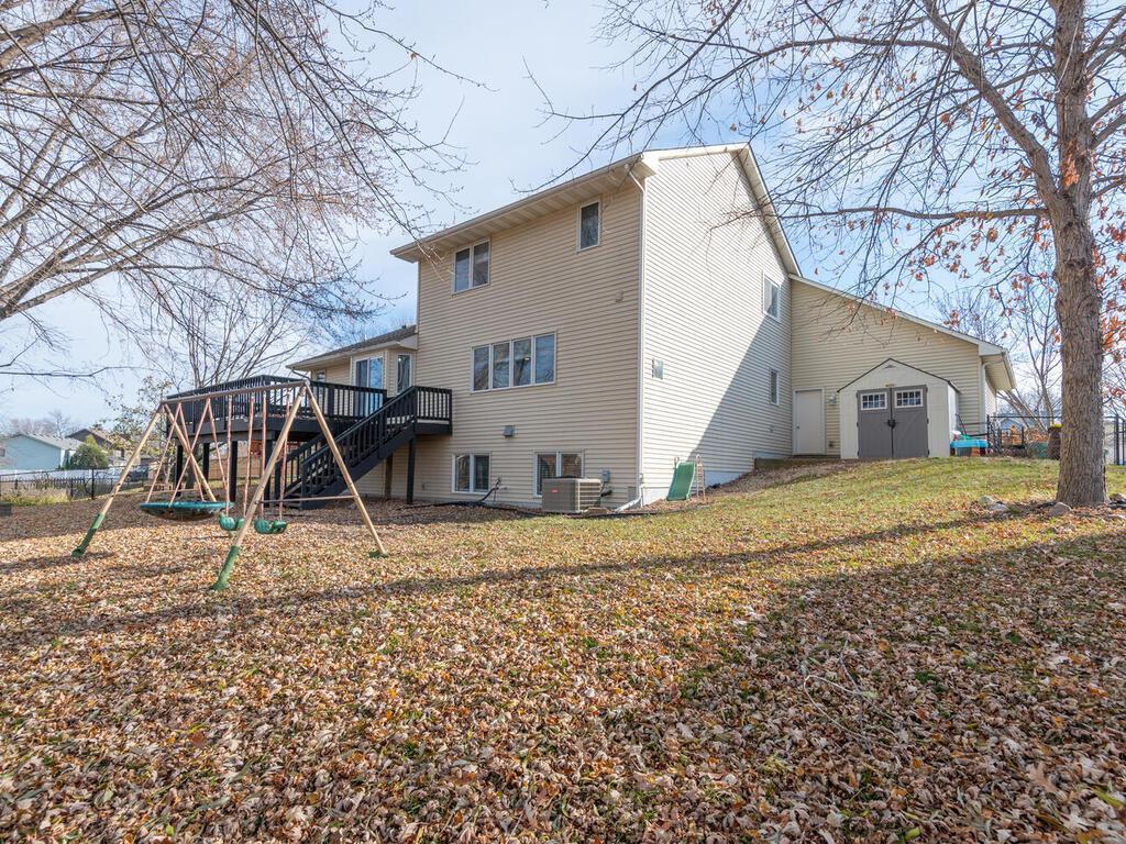 14534 Yosemite Avenue, Savage, MN 55378