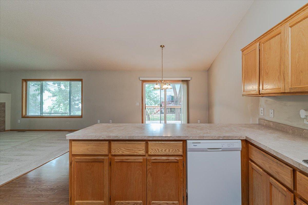 16081 Flagstaff Avenue, Lakeville, MN 55068