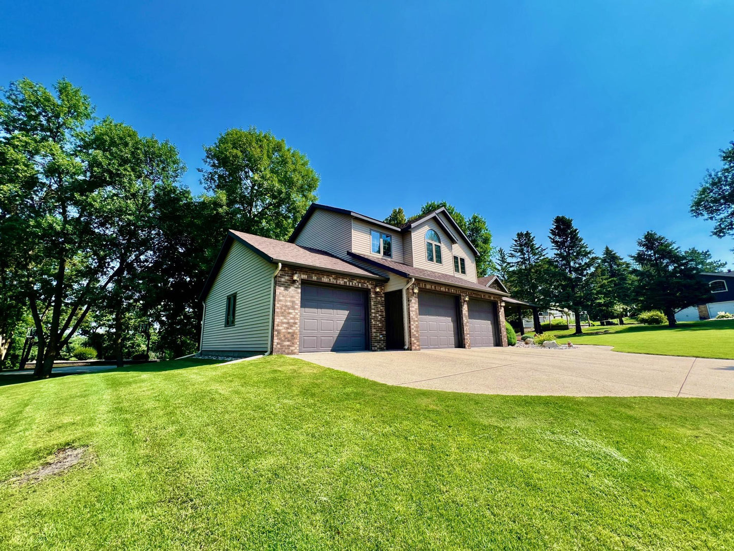 1098 Westside Drive, Fergus Falls, MN 56537