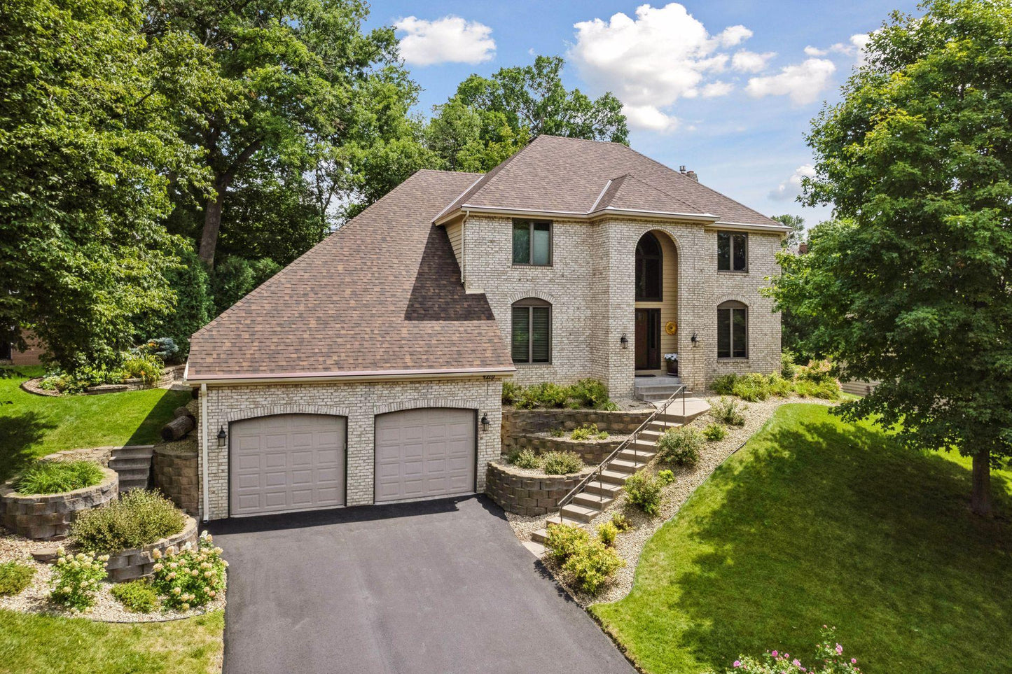 4210 Minnesota Lane, Plymouth, MN 55446