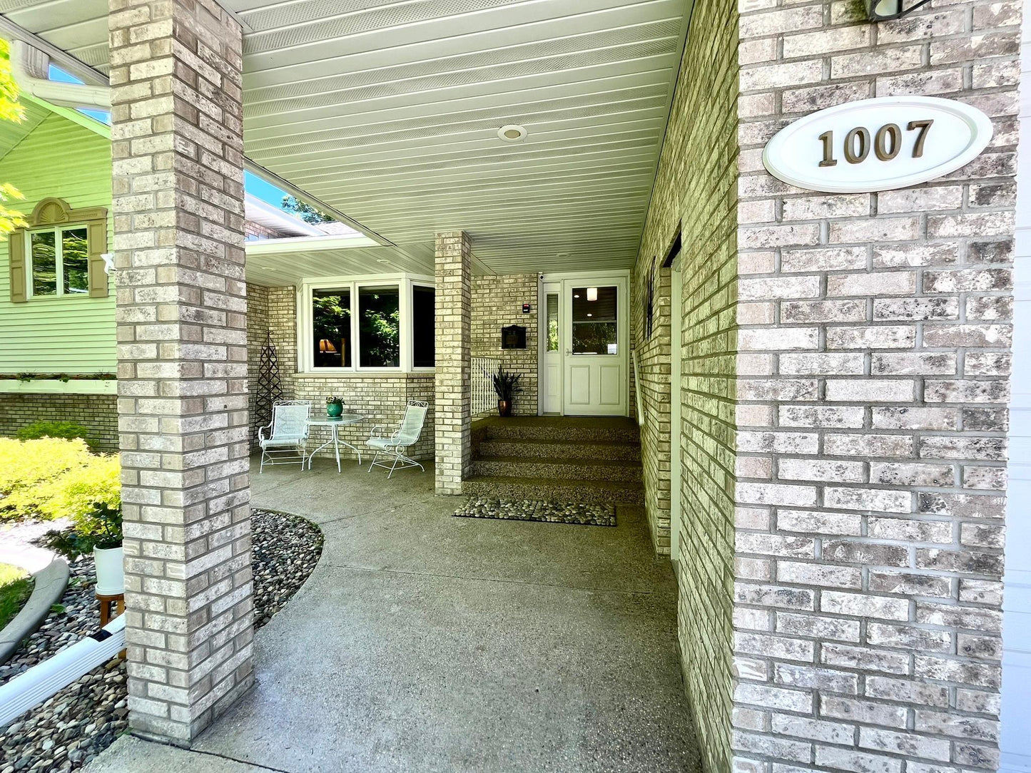 1007 Maple Street, Alexandria, MN 56308