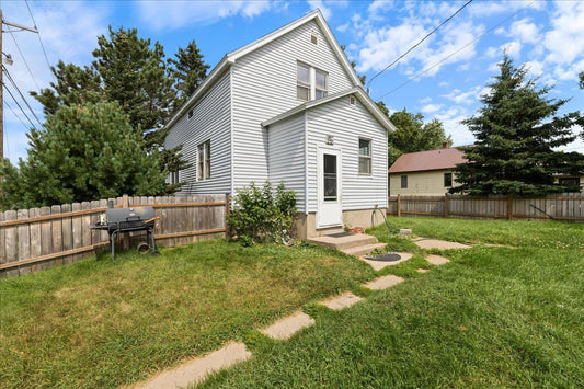 1004 Madison Street, Ely, MN 55731