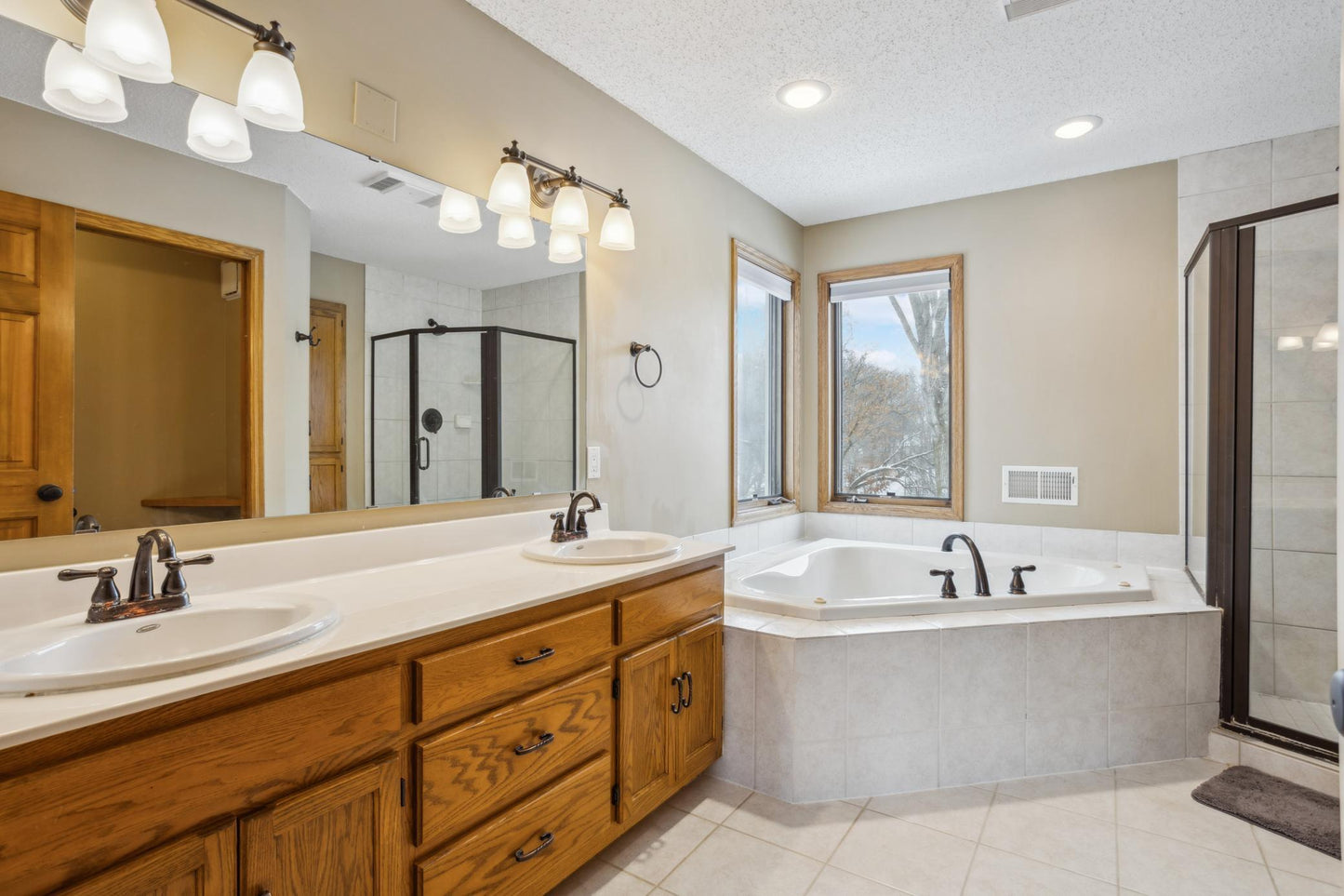 17728 Kingsway Path, Lakeville, MN 55044