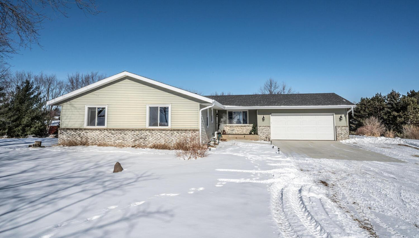 1720 210th Street, Empire Twp, MN 55024