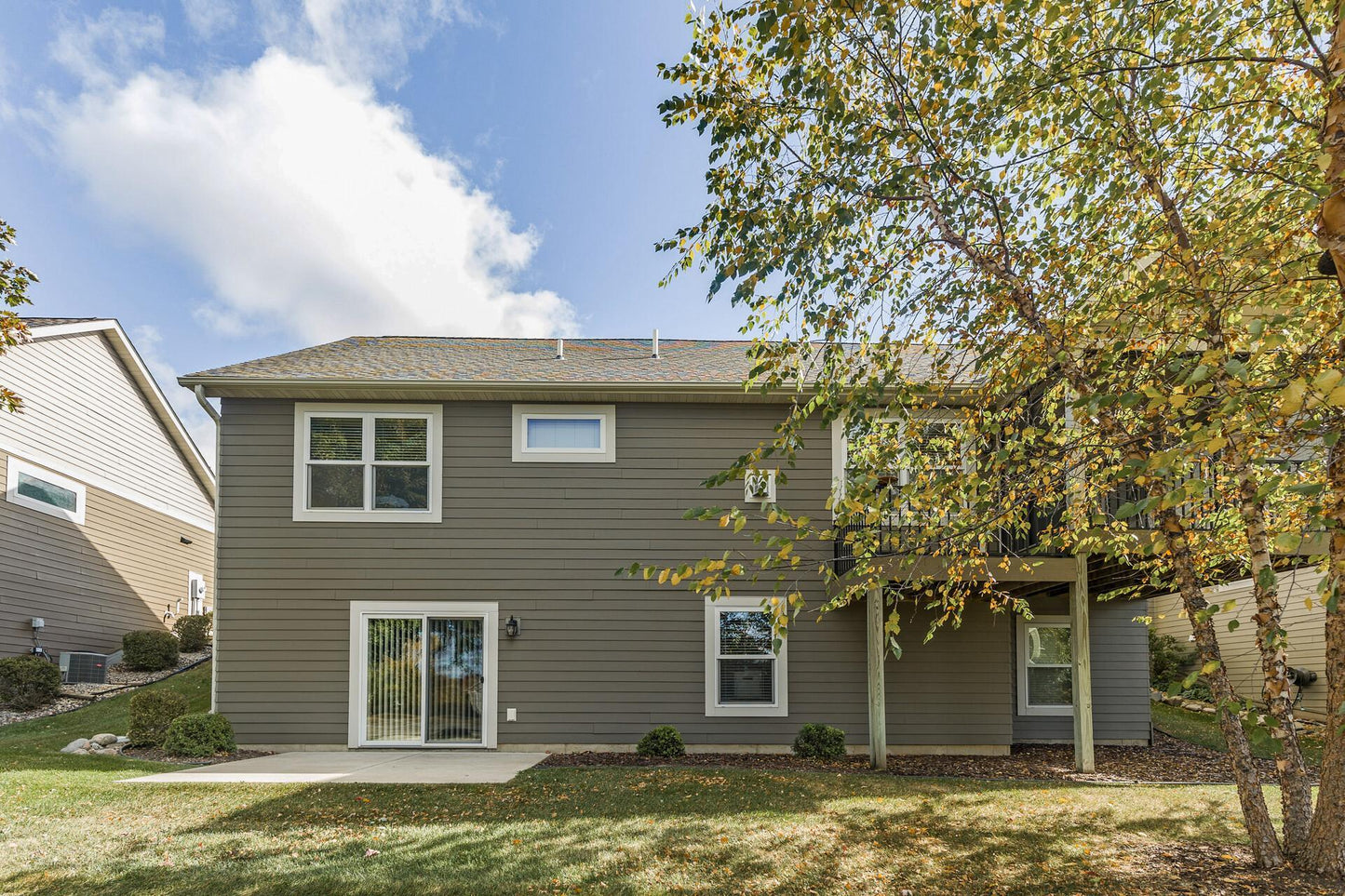 1026 Wyncrest Court, Woodbury, MN 55129