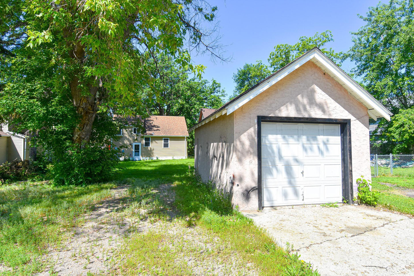 112 Conley Avenue, Thief River Falls, MN 56701