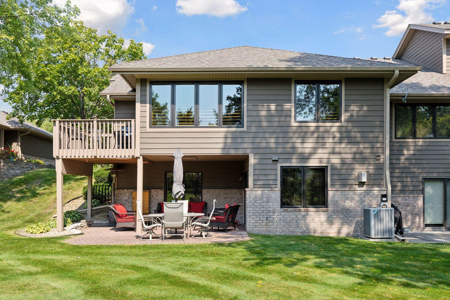 18023 Judicial Way, Lakeville, MN 55044