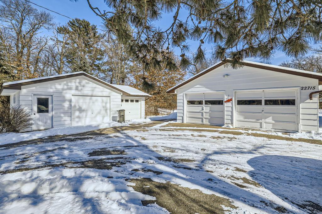 22715 Sandy Drive, East Bethel, MN 55005