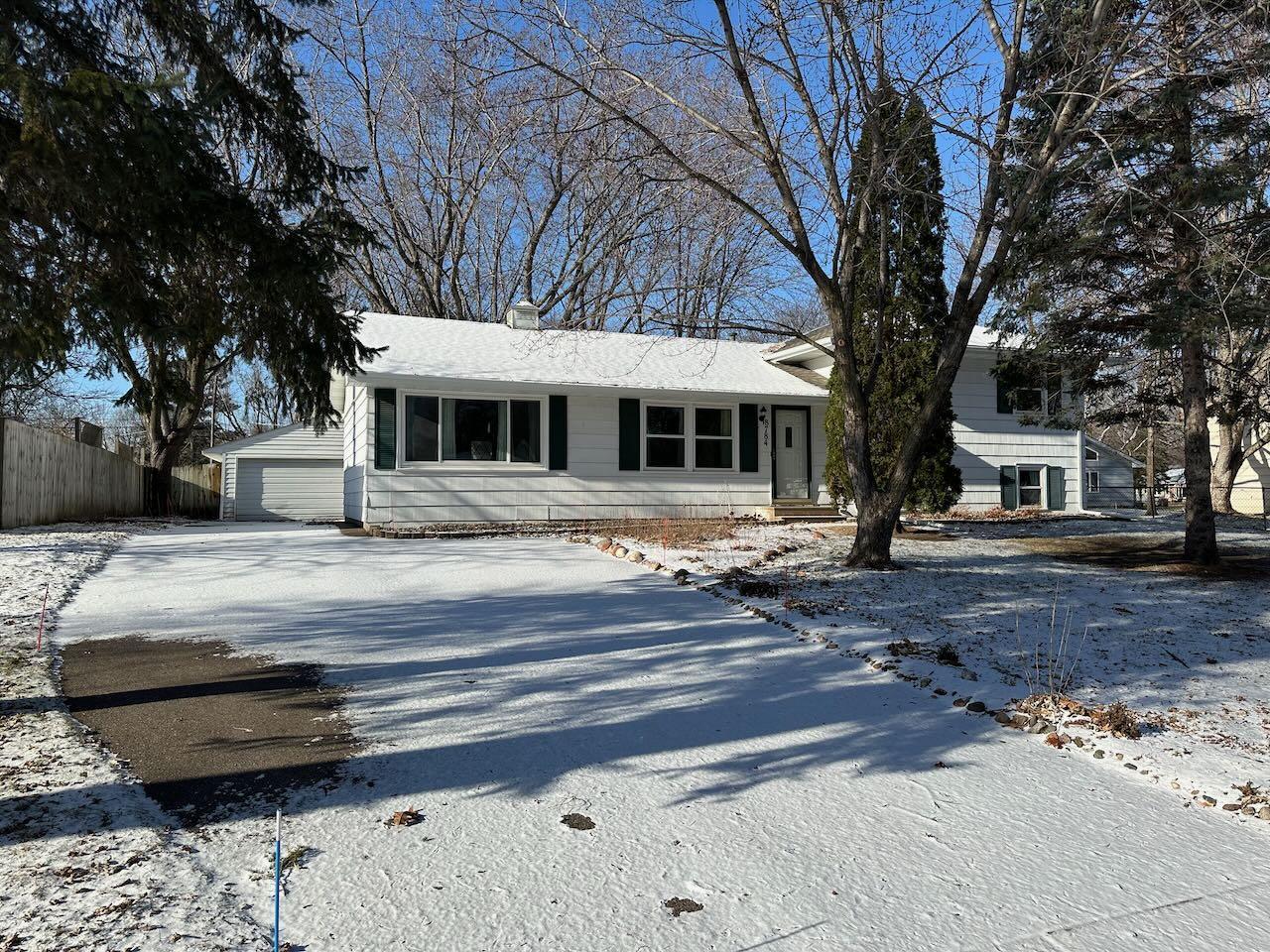 8784 Inman Avenue, Cottage Grove, MN 55016