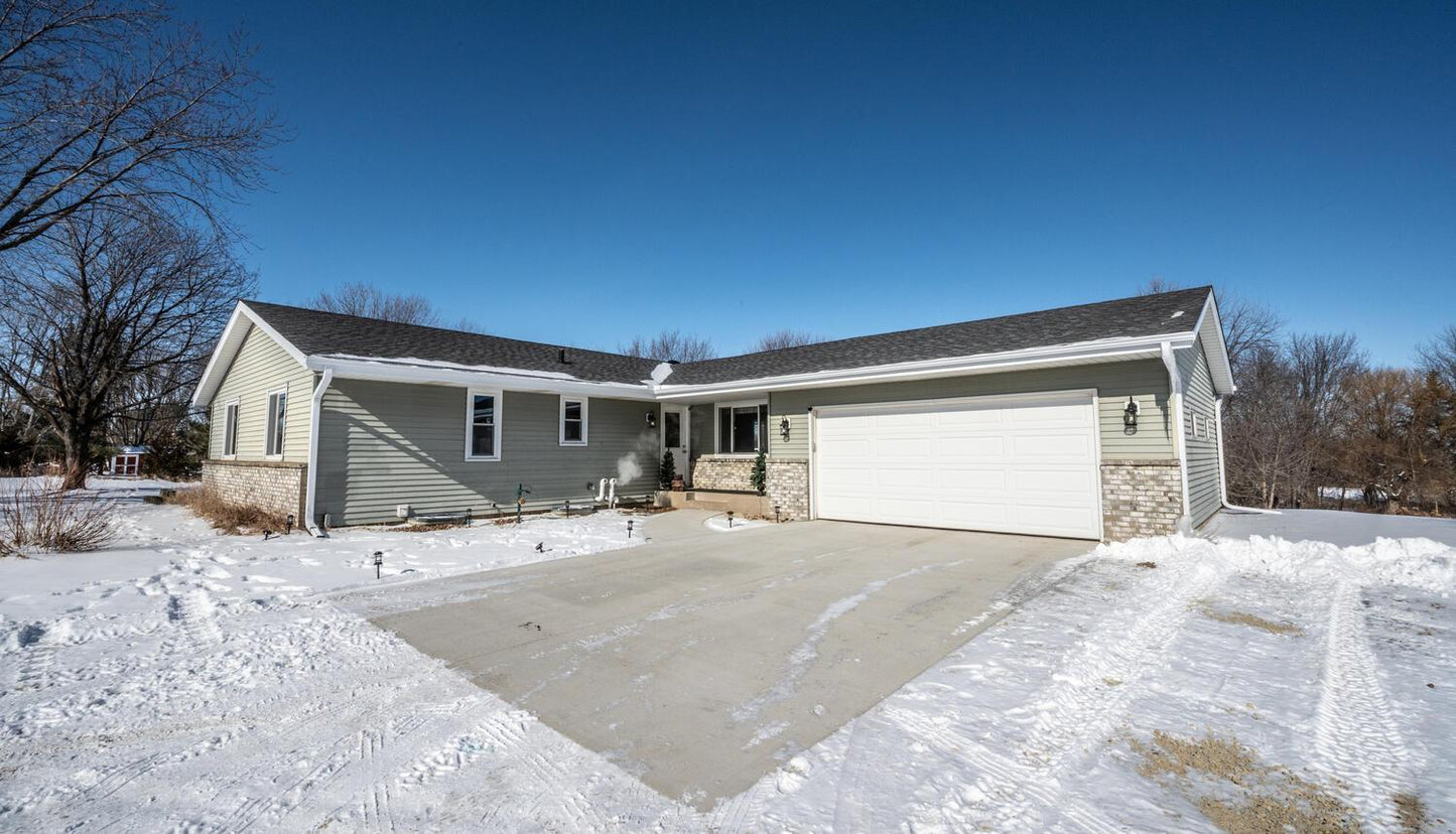 1720 210th Street, Empire Twp, MN 55024