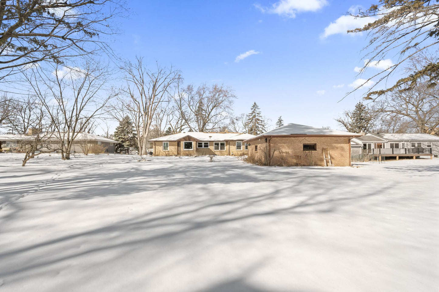 1633 Old Shakopee Road, Bloomington, MN 55425