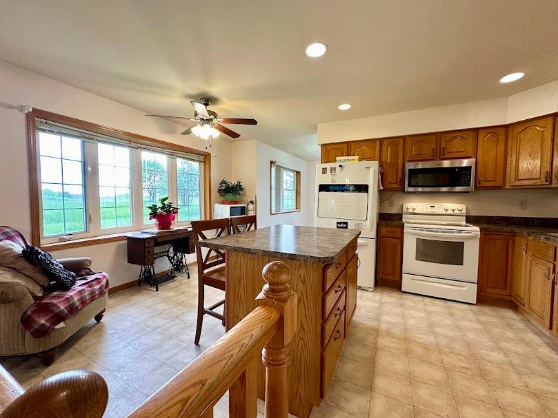 1206 Canoga Park Drive, Marshall, MN 56258