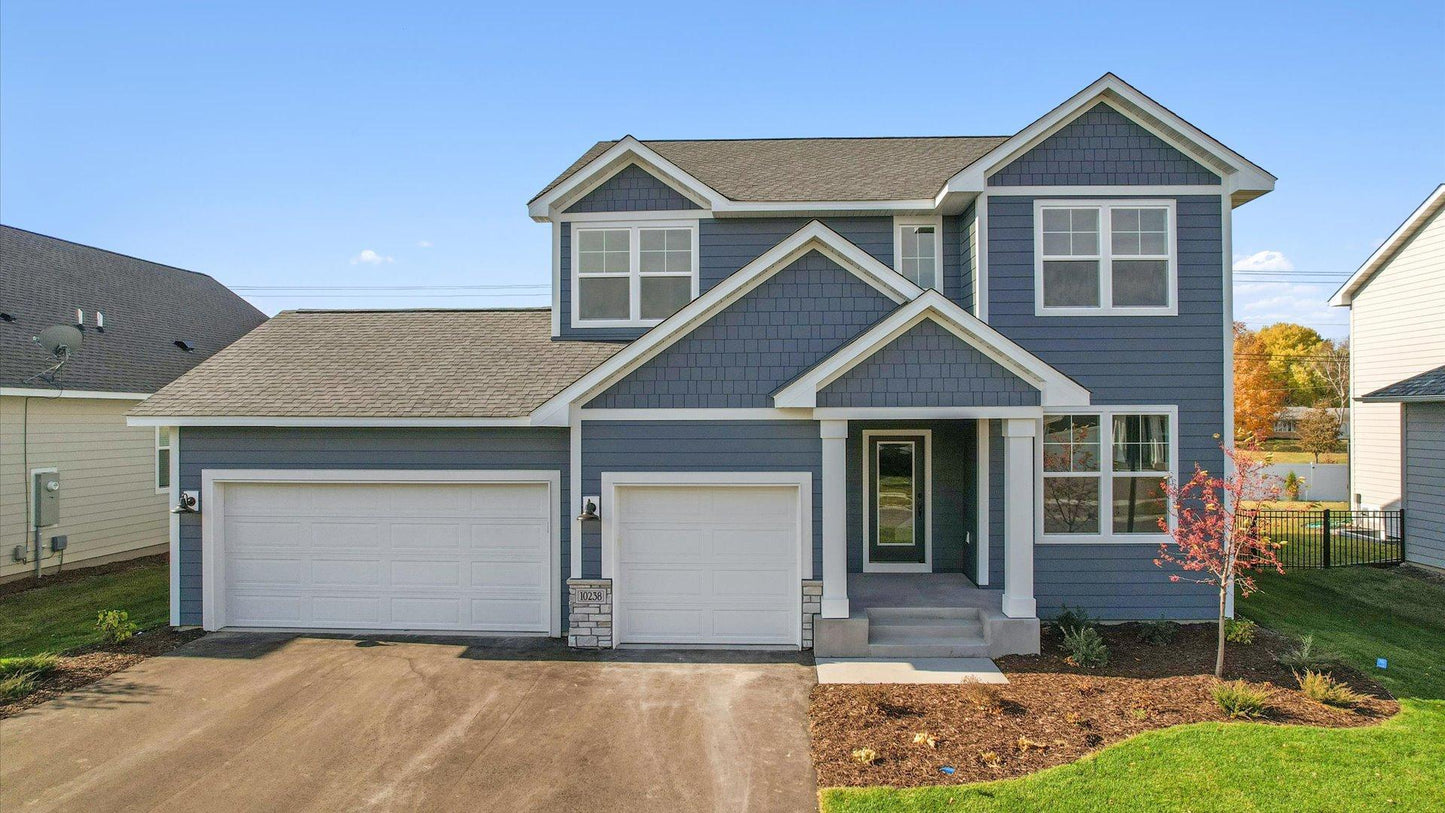 10238 Arrowwood Path, Woodbury, MN 55129