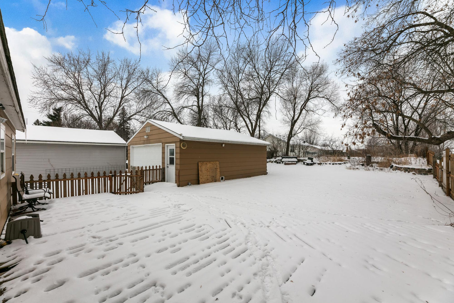 124 4th Avenue, Spicer, MN 56288